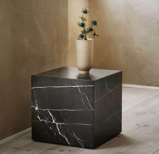 Nero Marquina Marble Tile